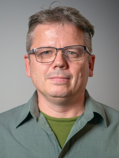 Rolando Herrero